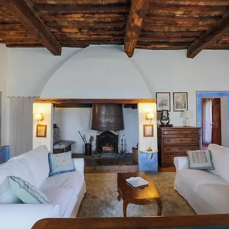 Degli Archi *