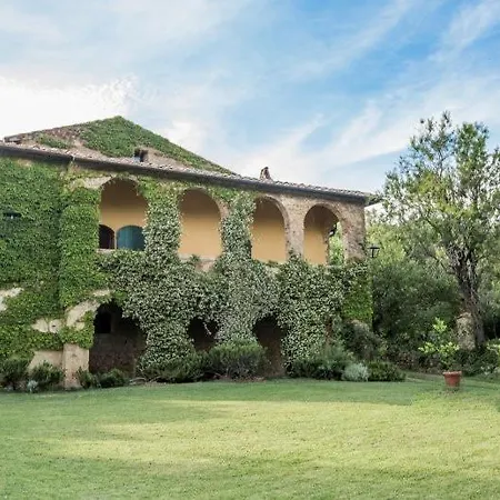Degli Archi Βίλα